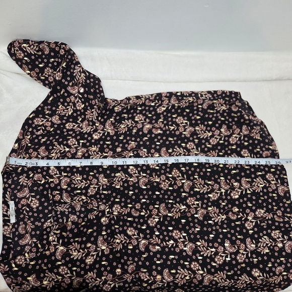 Maurices Floral Top Size Large Gold Fecks Roll Tab Sleeves Lightweight Womens - Picture 14 of 16